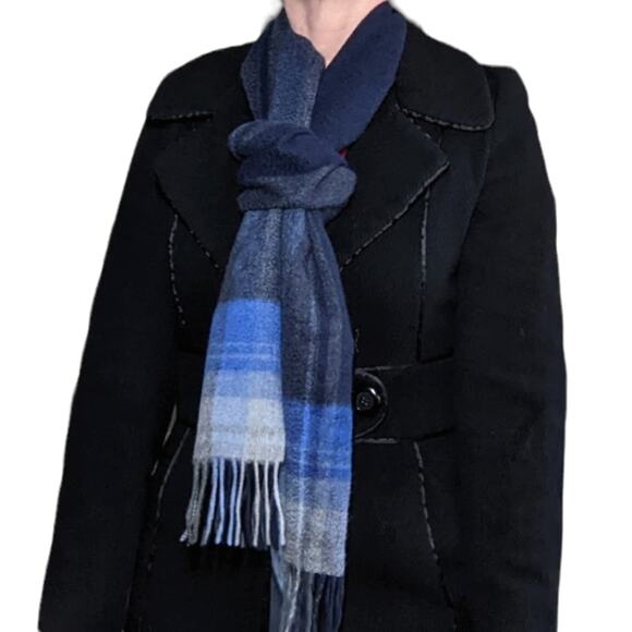 Peck & Peck luxury cashmere scarf blue fringe - Picture 2 of 4